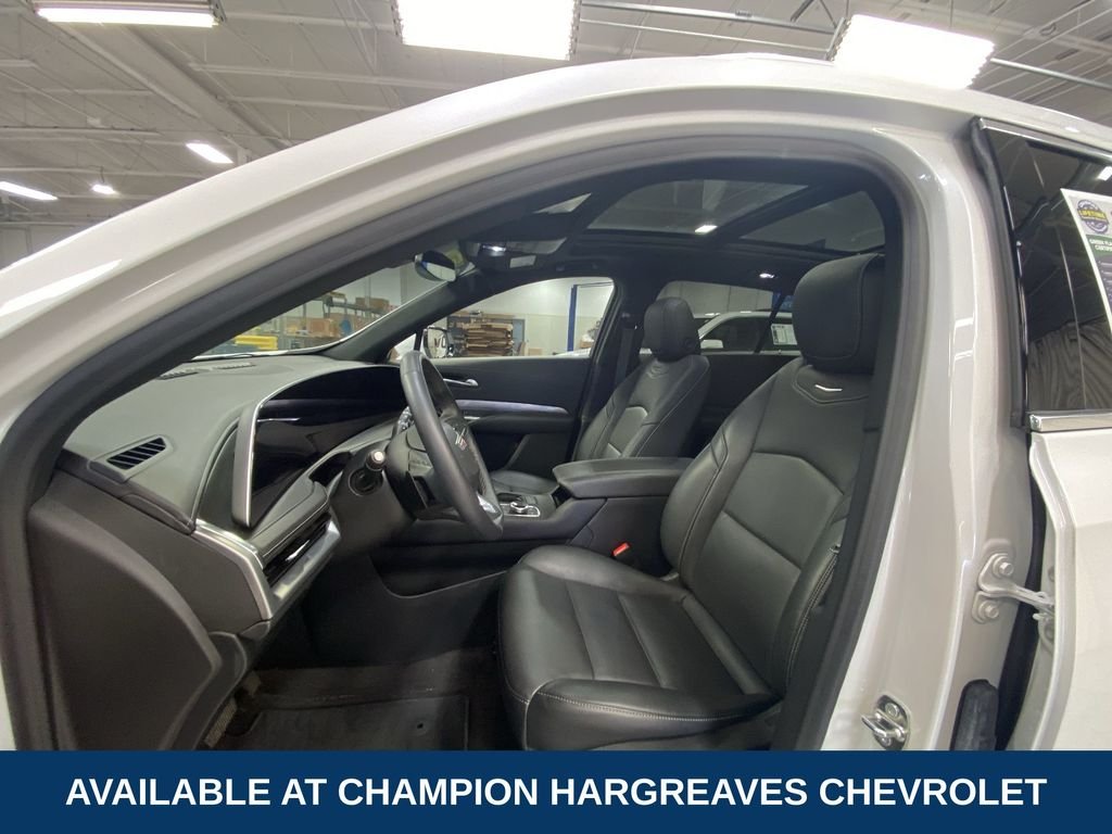 Used 2024 Crystal White Cadillac Premium Luxury image 26