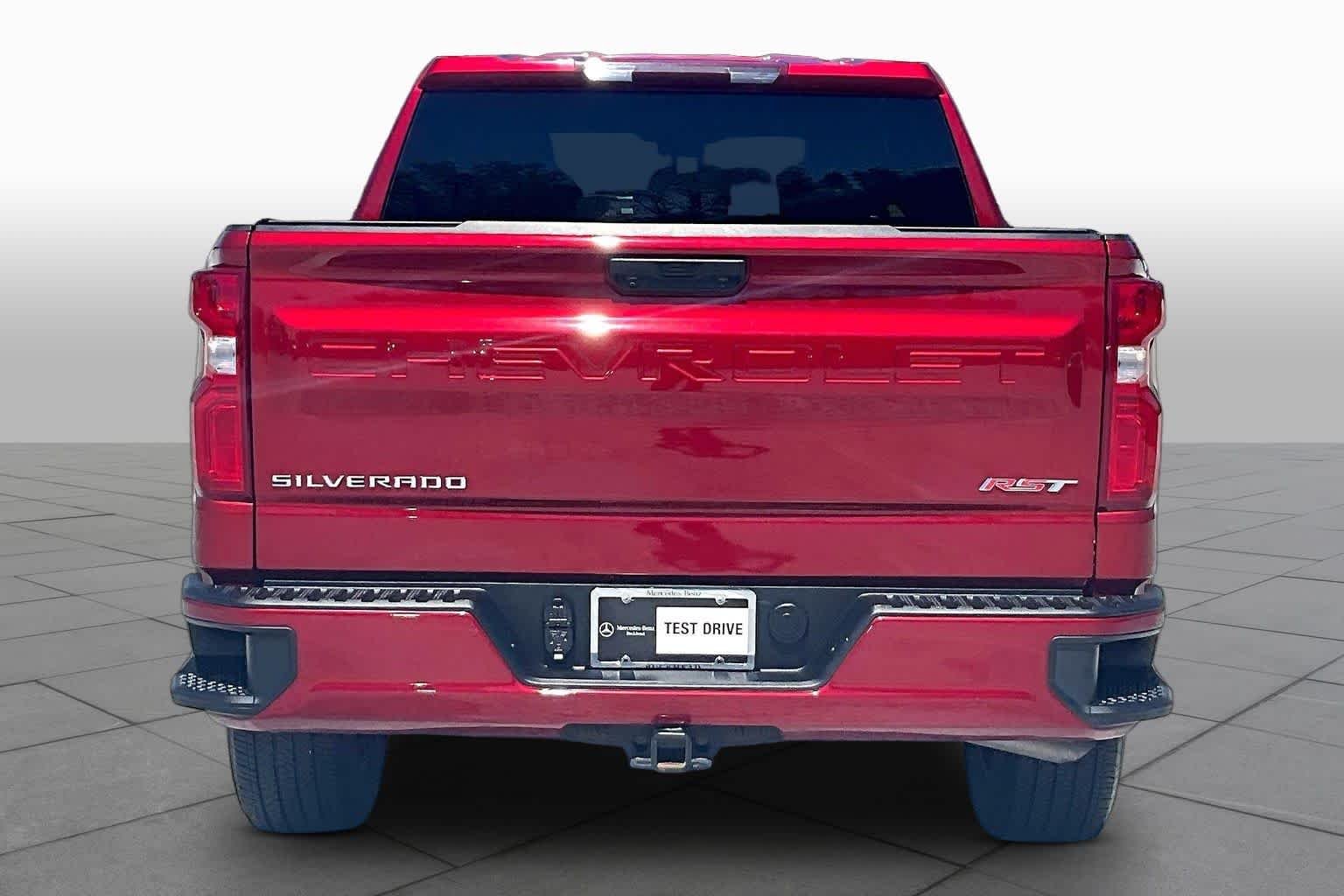 Used 2025 Radiant Red Tintcoat Chevrolet RST image 5