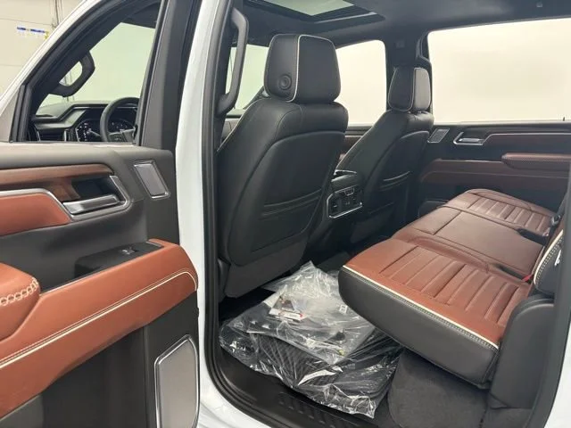 New 2026 Glacier White Tricoat GMC Denali Ultimate image 43