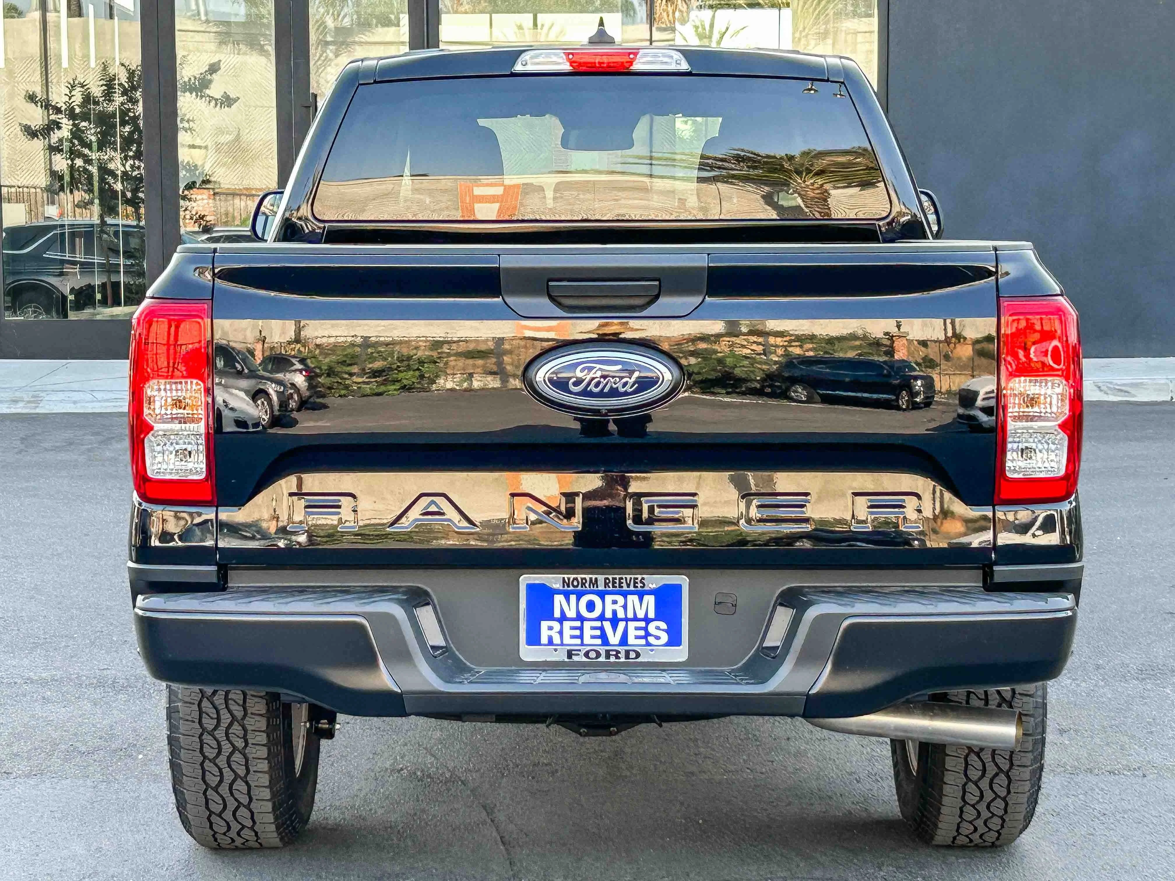 New 2026 Shadow Black Ford XL image 7