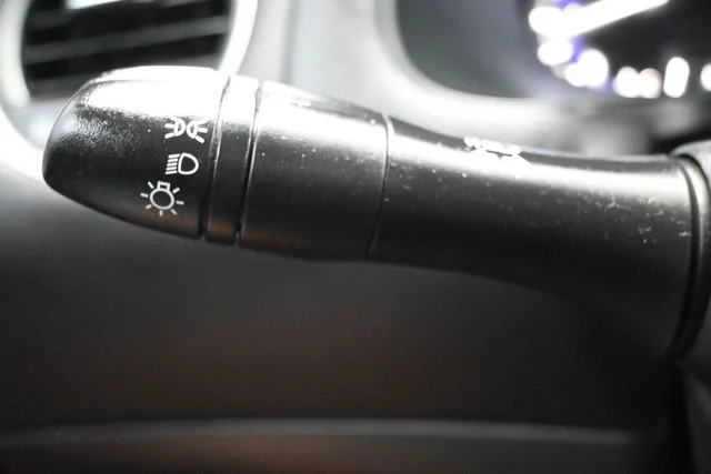 Used 2020 Silver INFINITI PURE image 24