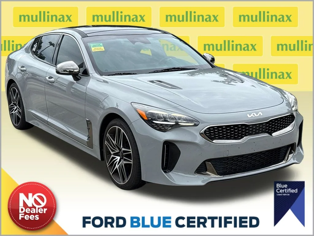 2022 Kia Stinger GT1 AWD's photo