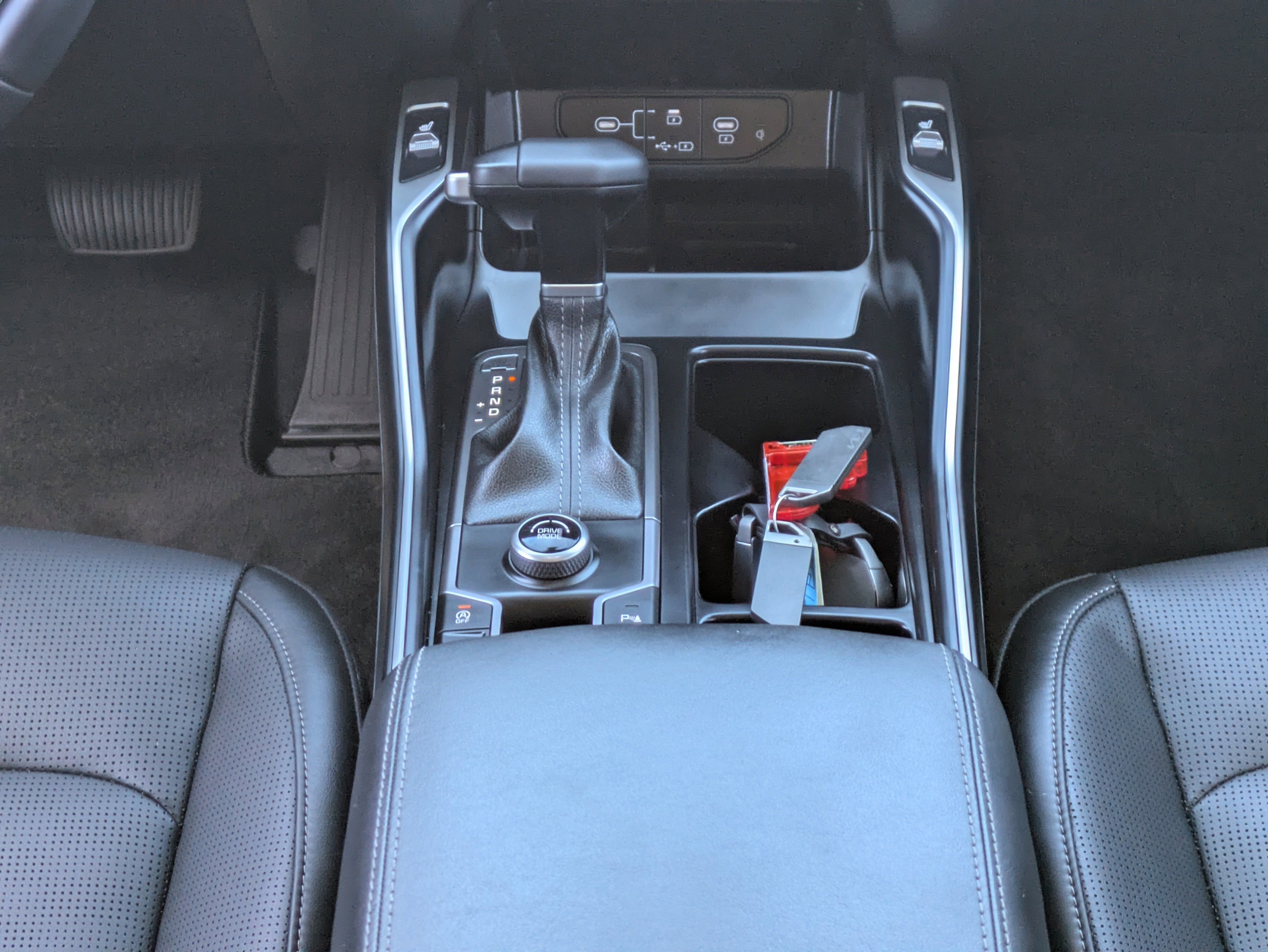 2025 Kia Sorento S - Photo 21