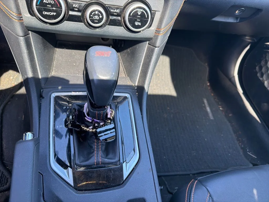 Used 2019 Gray Subaru 2.0i Limited image 14