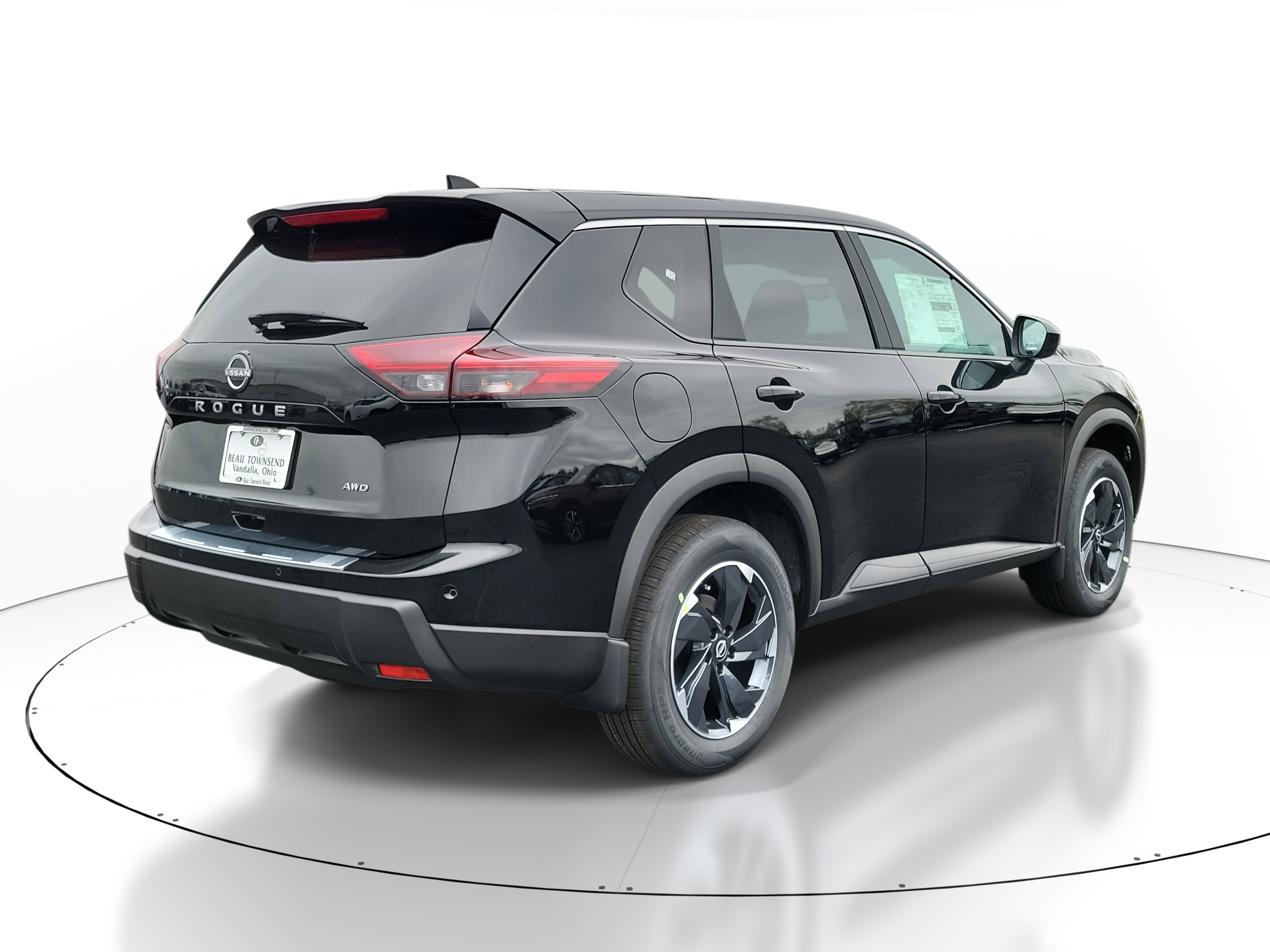 2026 Nissan Rogue SV photo 4