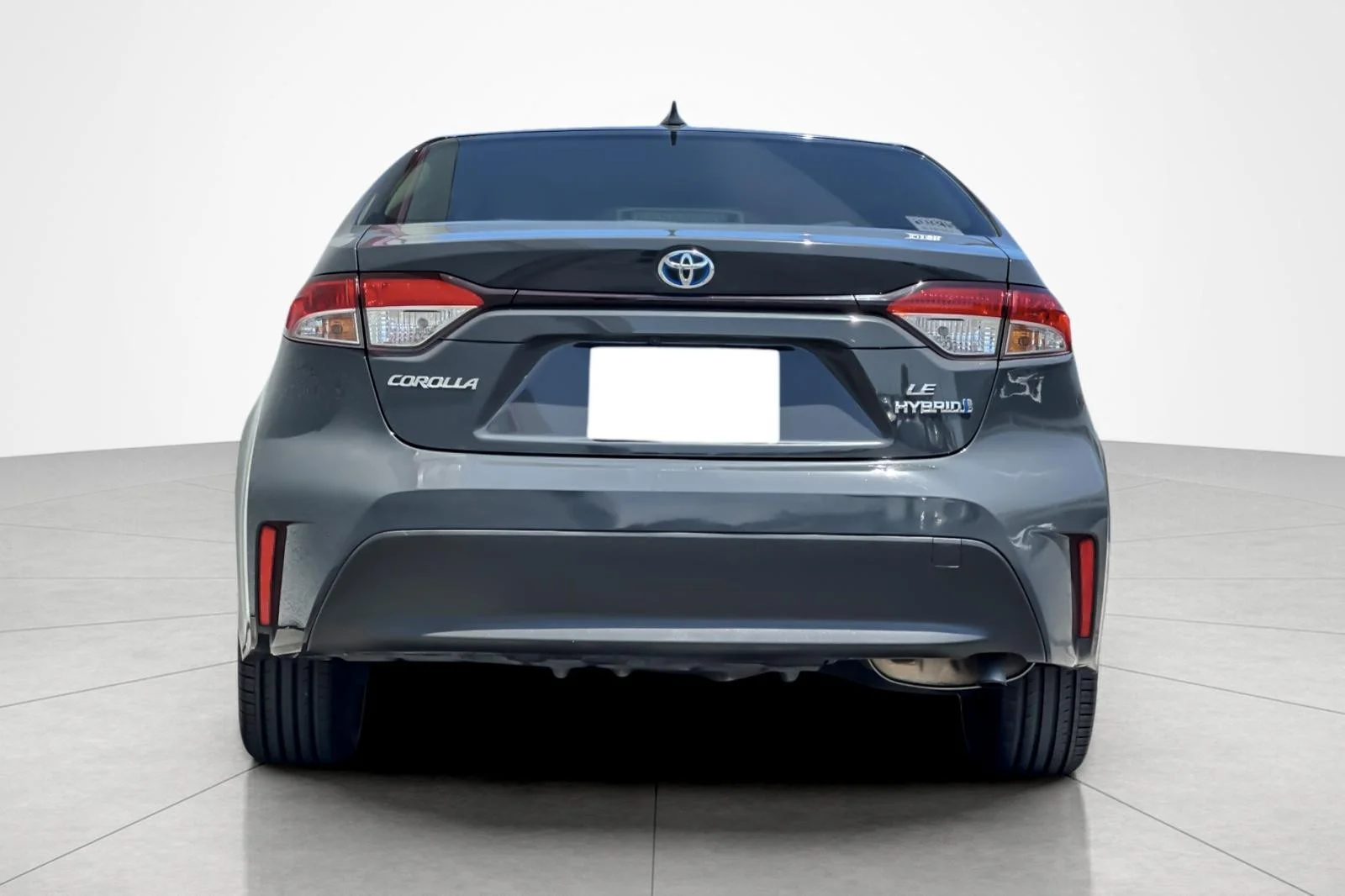 Used 2023 Underground Toyota Hybrid LE image 4