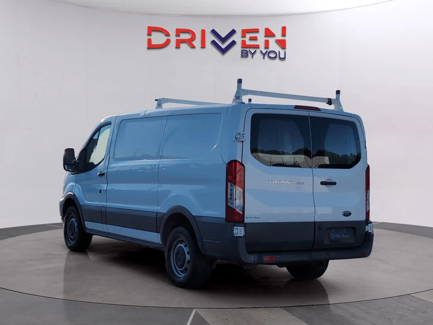Used 2017 Oxford White Ford T-250 130 Low Rf 9000 GVWR Swing-Out RH Dr image 3
