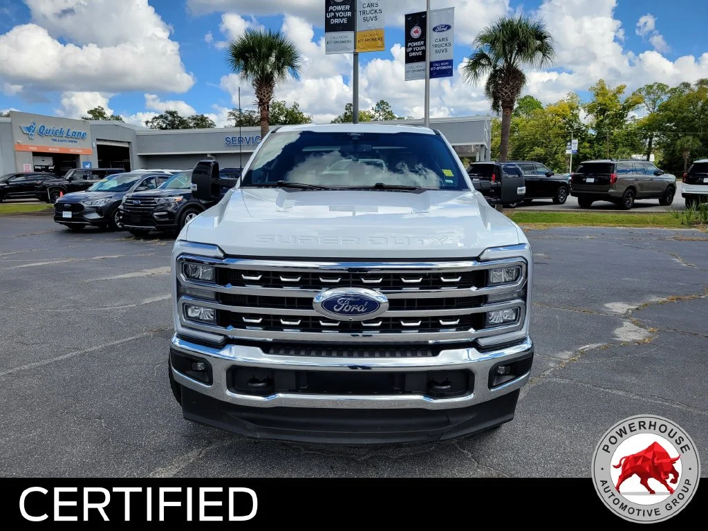 Used 2026 White Ford Lariat image 10