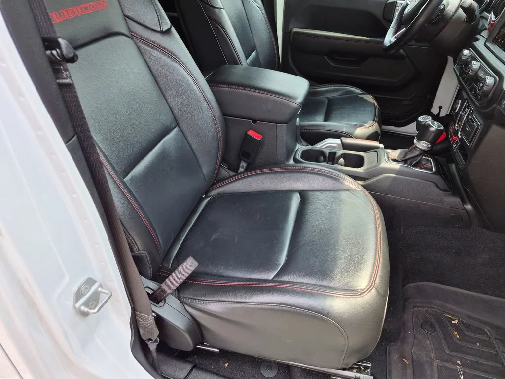 Used 2021 White Jeep Unlimited Rubicon image 27