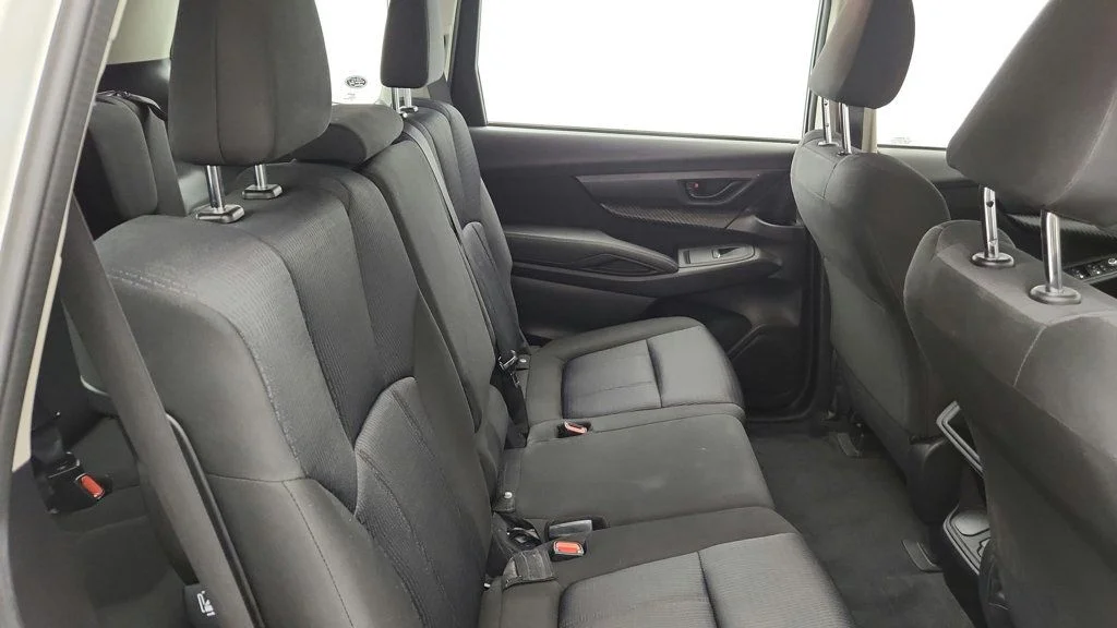 Used 2023 Crystal White Pearl Subaru 8-Seater image 22