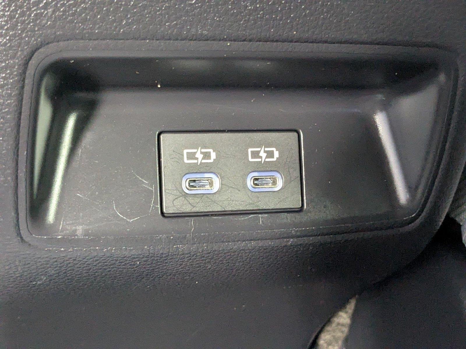 Used 2025 Ice Cap Toyota LE image 33