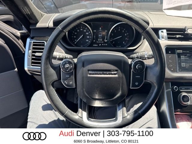Used 2016 Black Land Rover 3.0L V6 Supercharged HSE image 5
