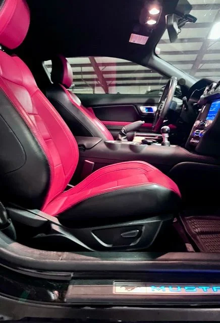 Used 2020 Black Ford GT Premium image 14