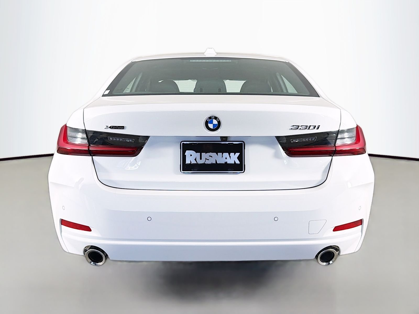 New 2026 Alpine White BMW 330i xDrive image 6