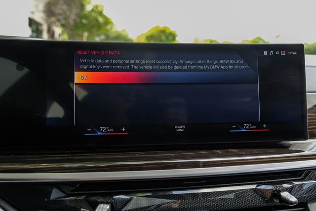 Used 2023 Blue BMW xDrive40i image 30