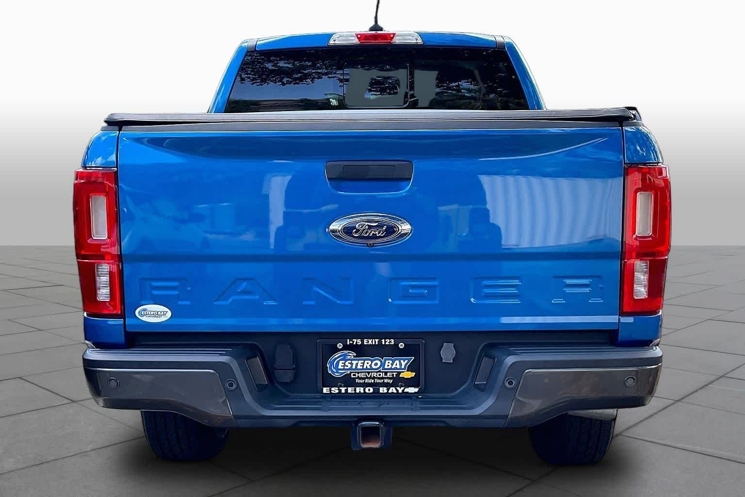 Used 2022 Velocity Blue Ford XLT image 5