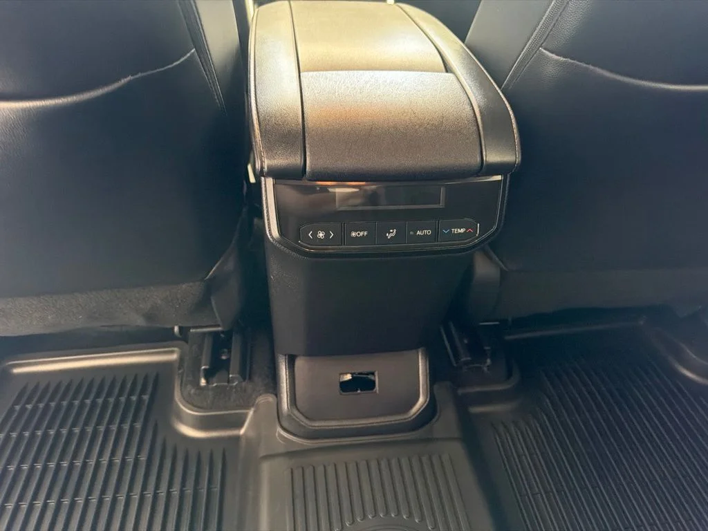 Used 2022 Moon Dust Toyota XLE image 25