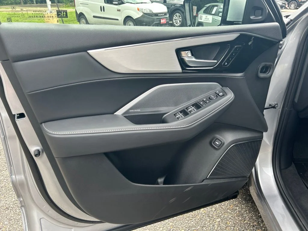 New 2026 Solar Silver Metallic Acura Technology Package image 16