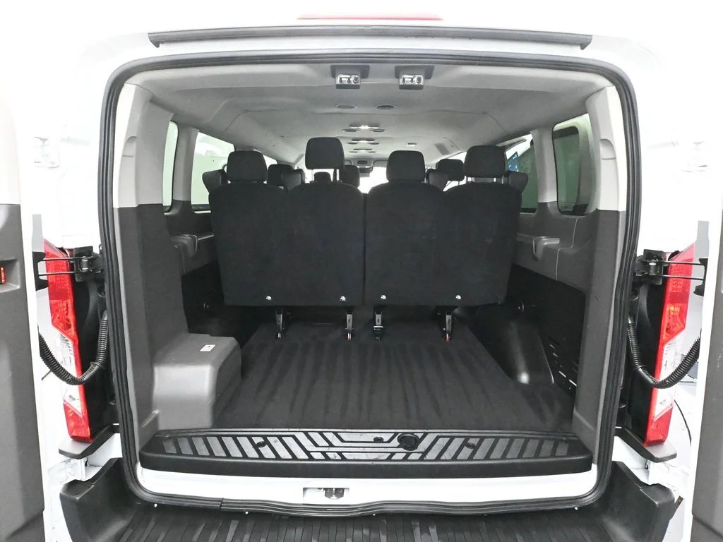 Used 2023 White Ford XLT image 32