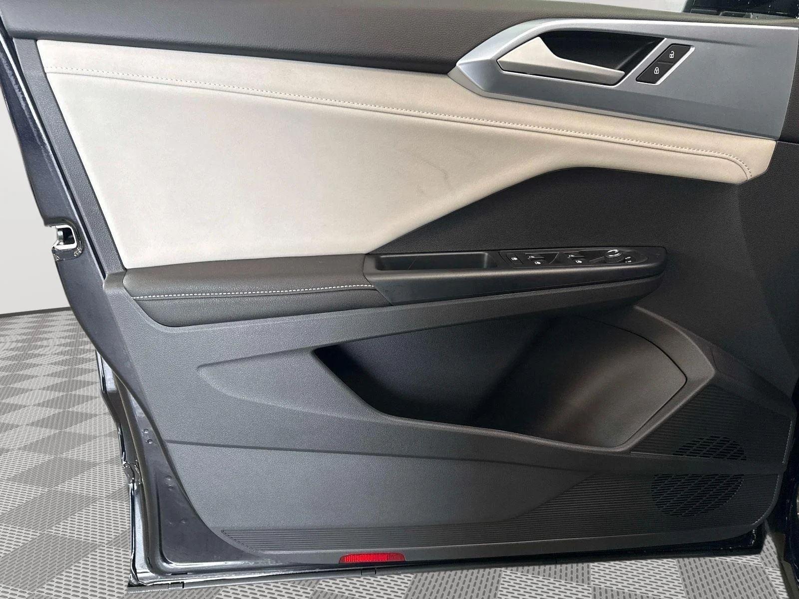 2026 Volkswagen Taos SE - Photo 17
