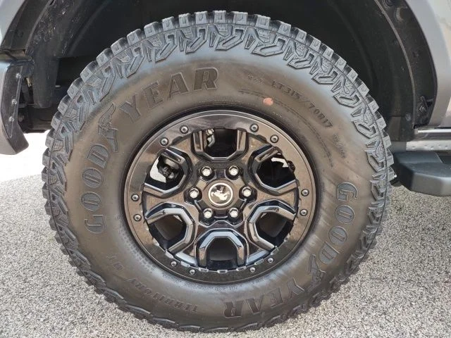 Certified Used 2024 Gray Metallic Ford Wildtrak image 25