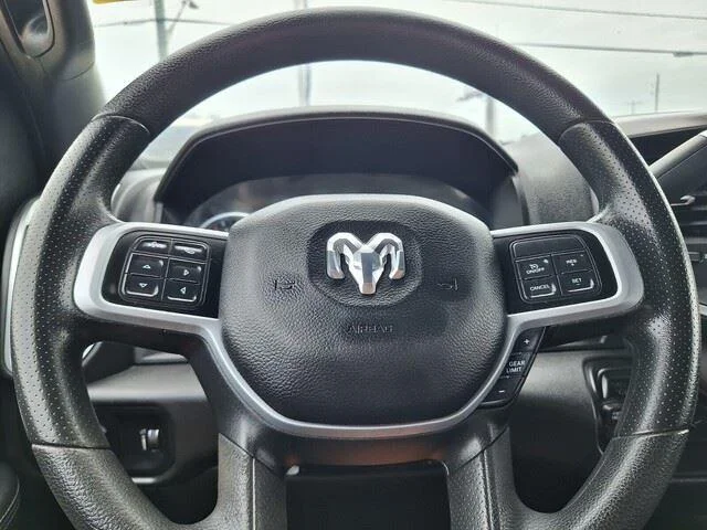 Used 2022 Bright White Clearcoat Ram Big Horn image 16