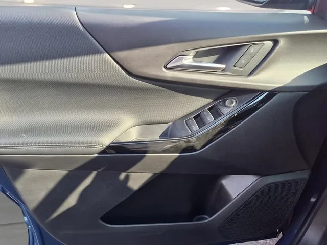 New 2027 Lakeshore Blue Metallic Chevrolet FWD LT image 13