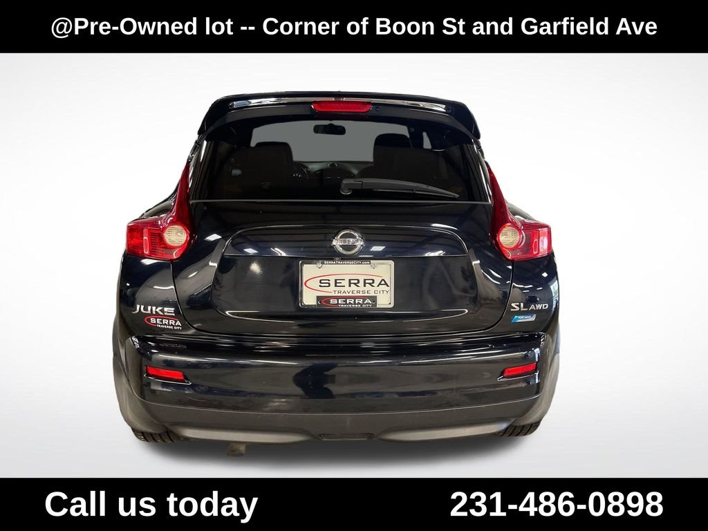 Used 2013 Black Nissan SL image 4
