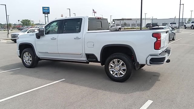 2026 Chevrolet Silverado 3500HD High Country - Photo 6