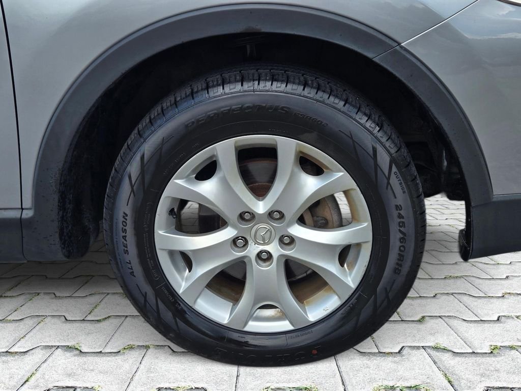Used 2011 Silver Mazda Touring image 3