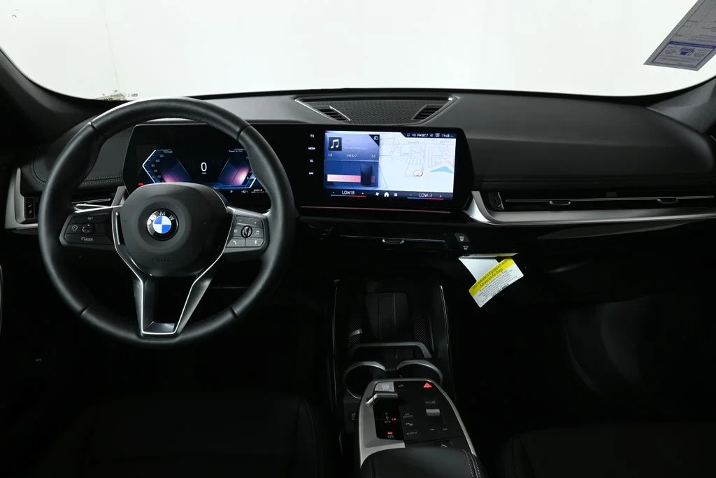 Used 2026 Red BMW xDrive28i image 17