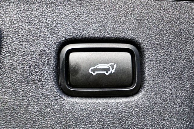 Used 2023 Blue Hyundai SEL Convenience image 14