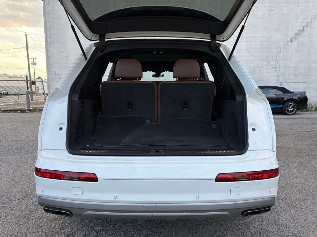 Used 2019 White Audi 45 Premium Plus image 8