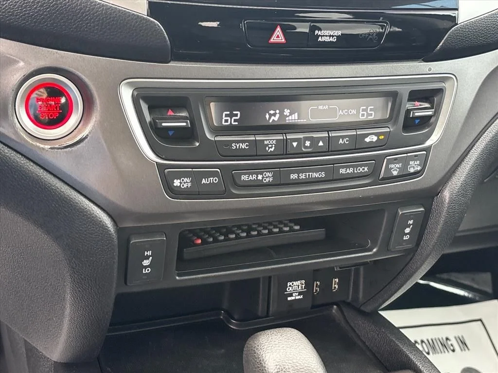 Used 2016  Honda EX-L image 34