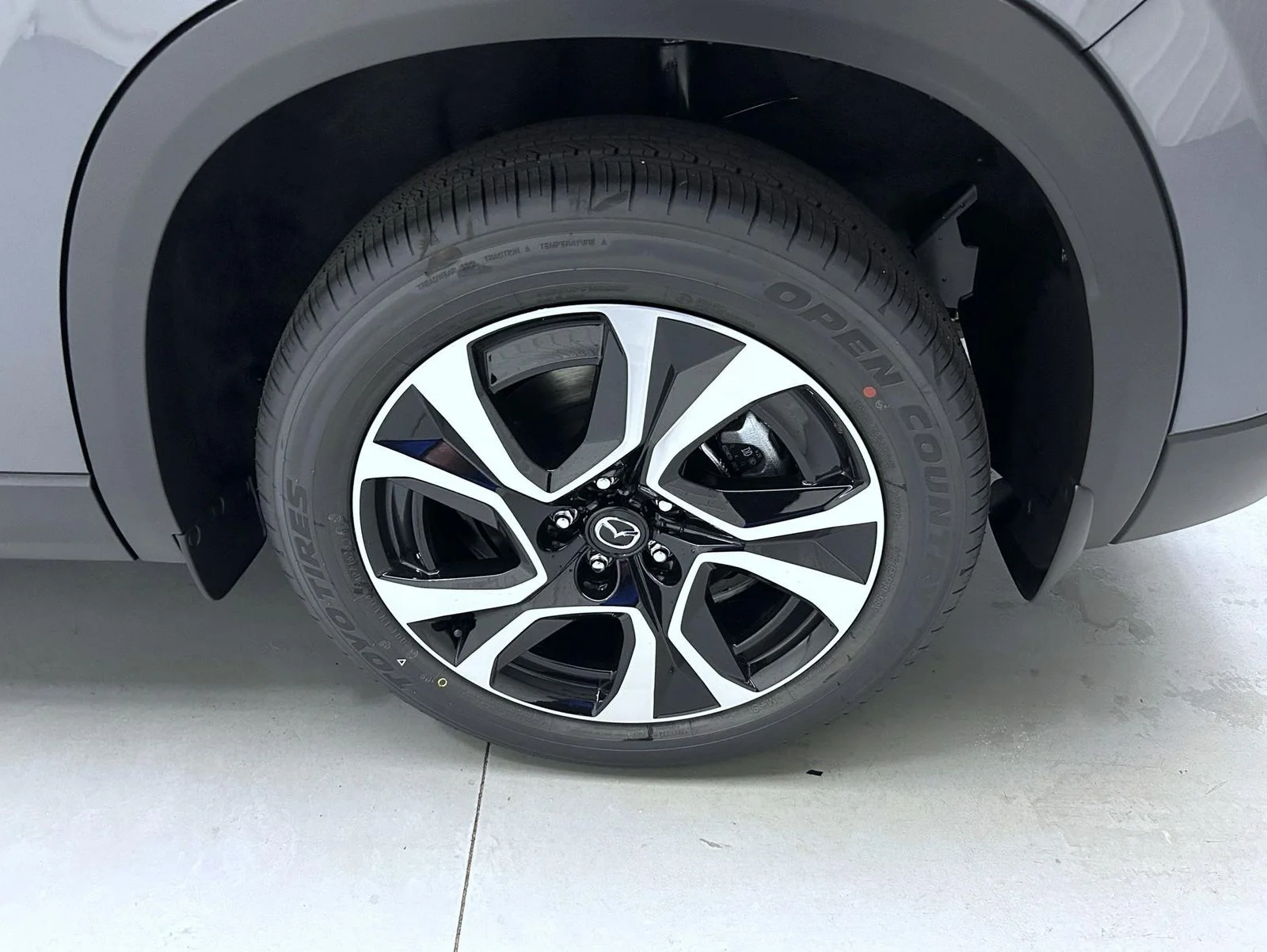 New 2026 Machine Gray Metallic Mazda 2.5 S Preferred AWD image 23