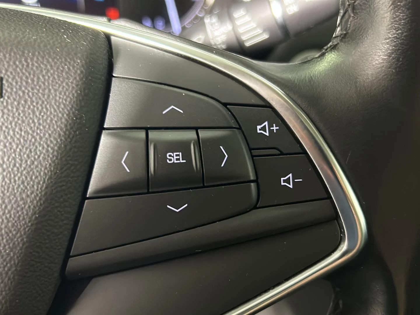 Used 2019 Black Metallic Cadillac Luxury image 27