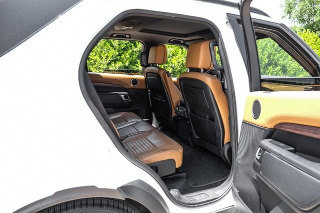Used 2019 White Land Rover HSE Luxury image 53
