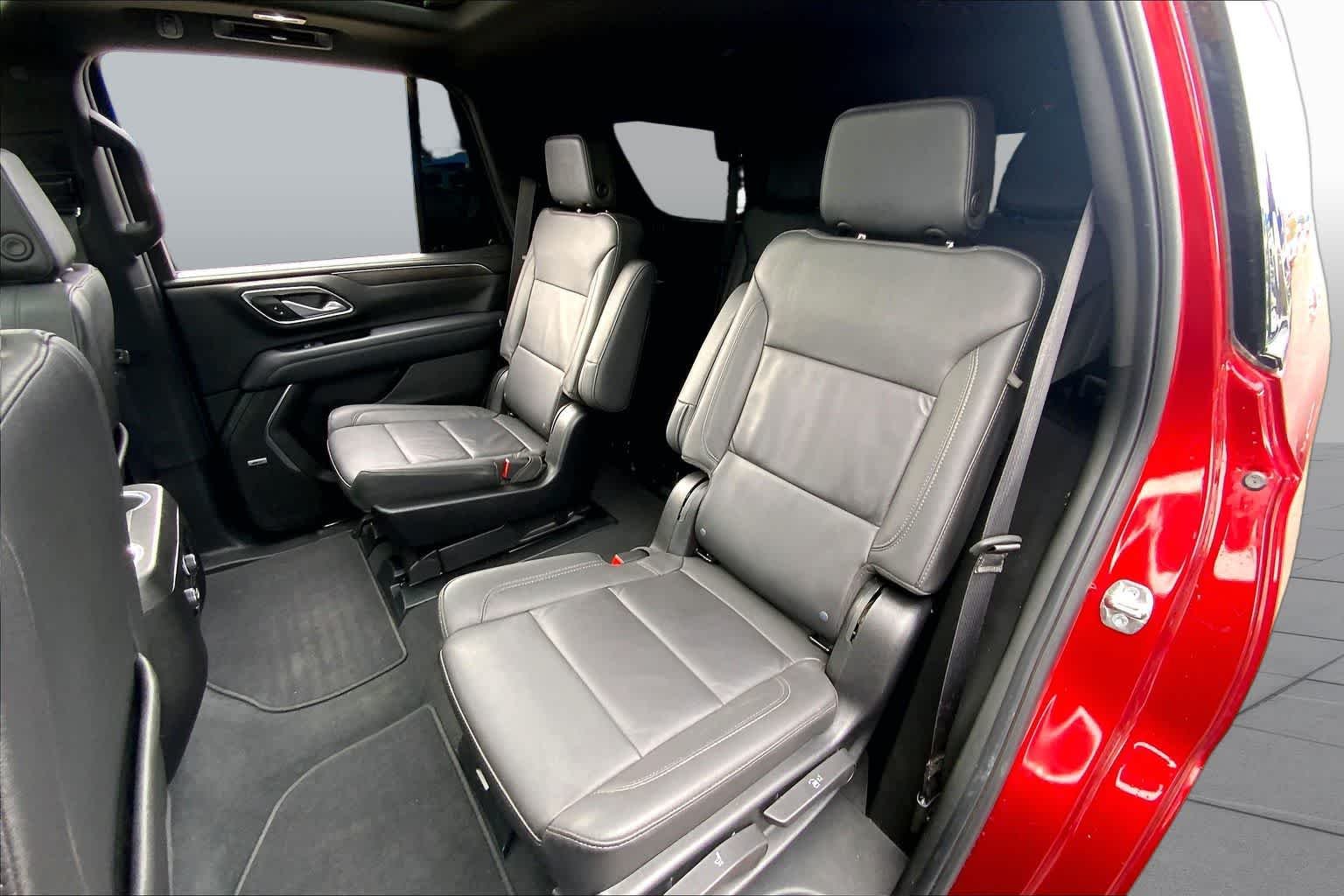Used 2024 Radiant Red Tintcoat Chevrolet Z71 image 21