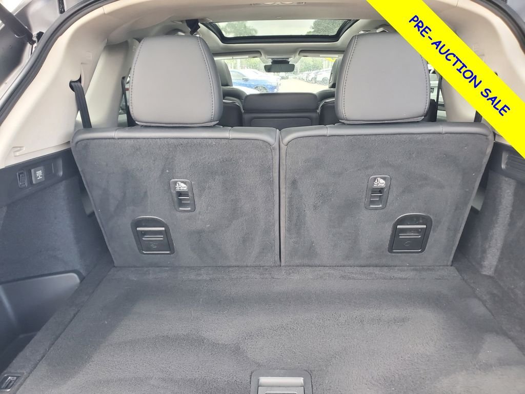 Used 2024 Silver Acura 3.5L image 8