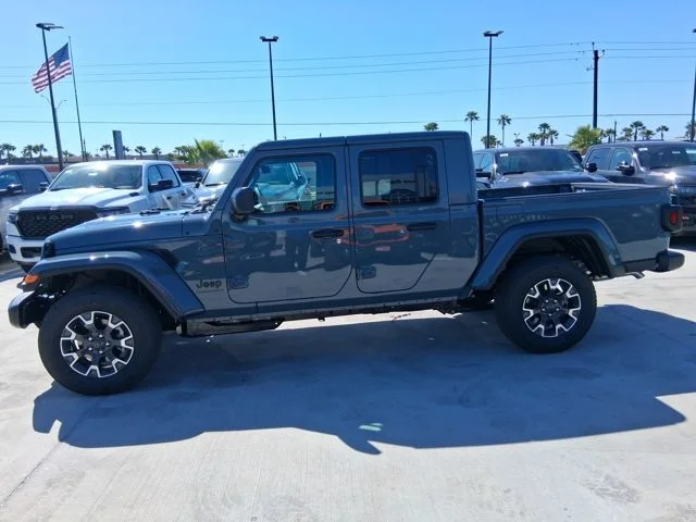 New 2026 Anvil Clear-Coat Exterior Paint Jeep Sahara image 4