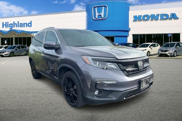 Used 2019  Honda EX image 2