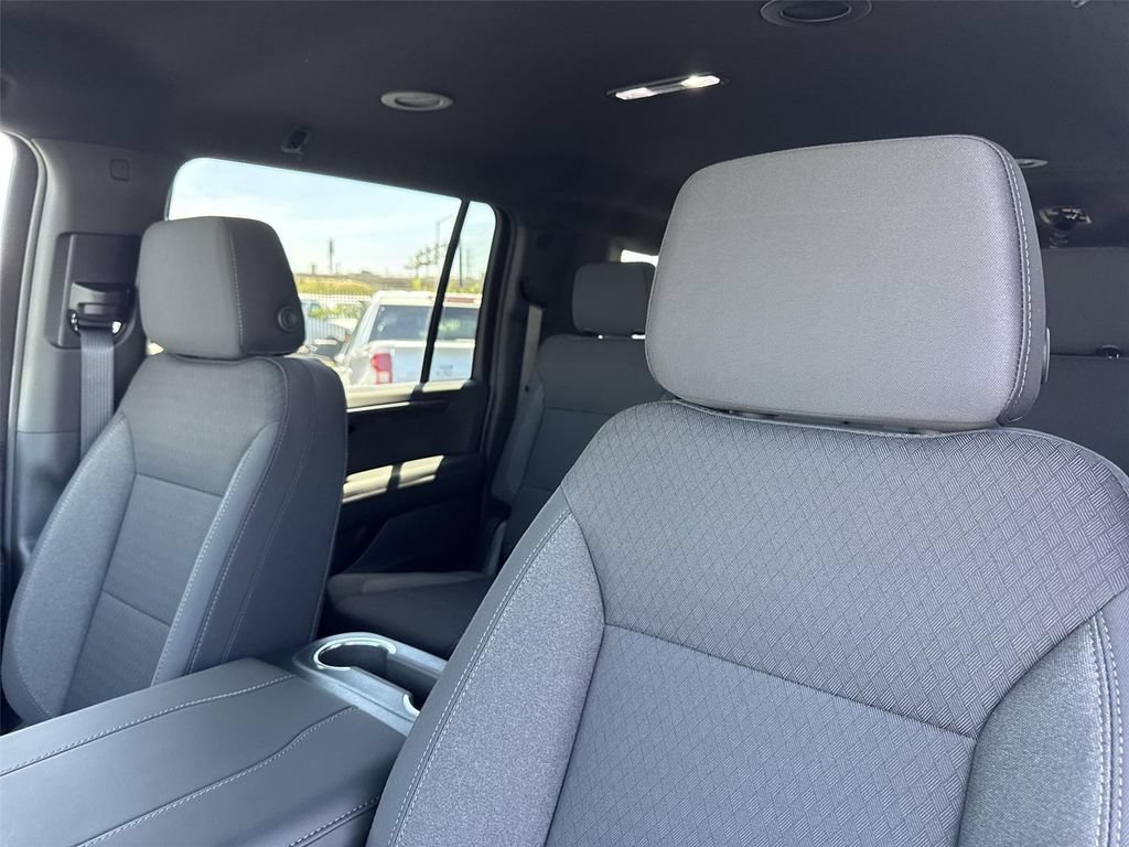 2026 Chevrolet Suburban LS - Photo 23