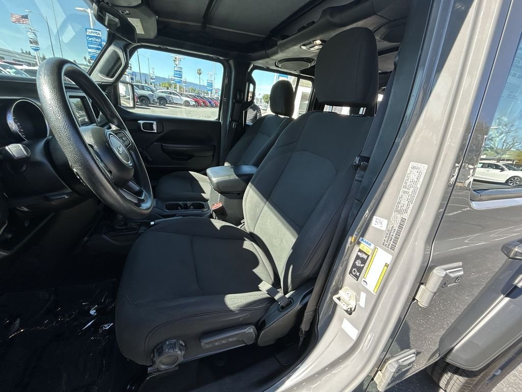 2023 Jeep Wrangler 4-Door Sport - Photo 11