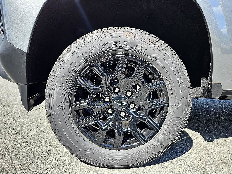 New 2026 Sterling Gray Metallic Chevrolet WT image 9