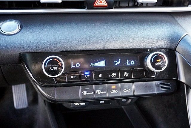 Used 2021 Blue Hyundai SEL image 25