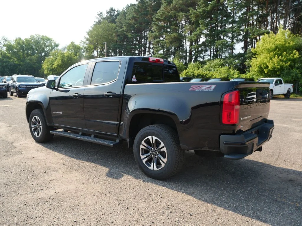Certified Used 2022 Black Chevrolet Z71 image 4
