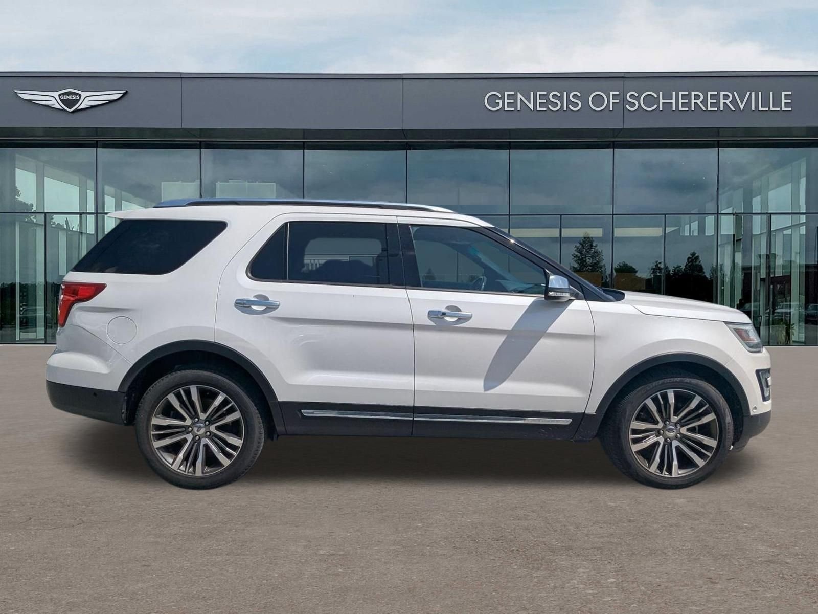 Used 2017 White Ford Platinum image 4