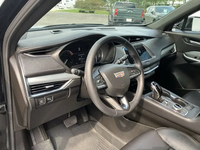 Used 2022 STELLAR BLACK METALLIC Cadillac AWD Premium Luxury image 10
