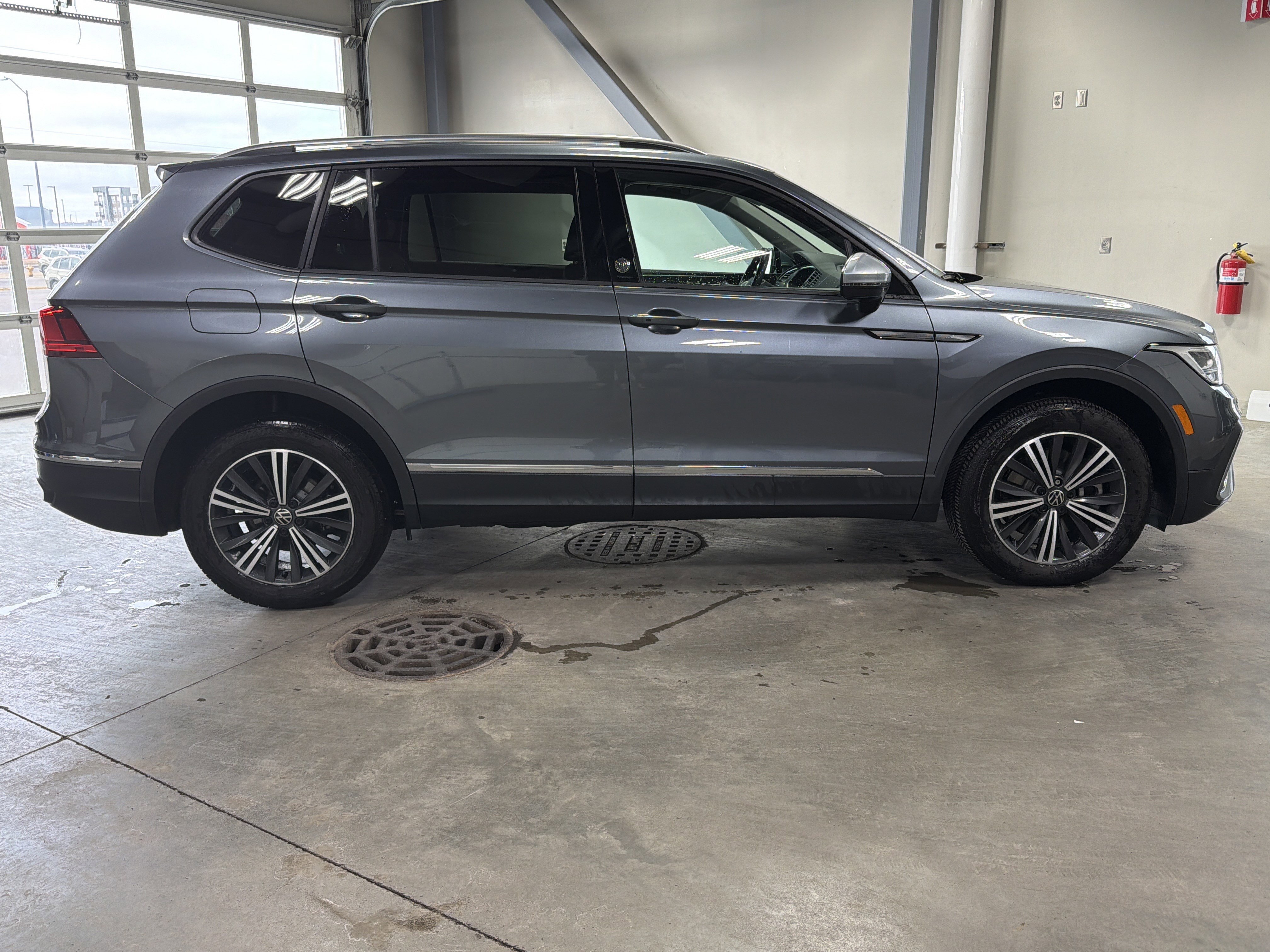 2024 Volkswagen Tiguan Wolfsburg Edition - Photo 14