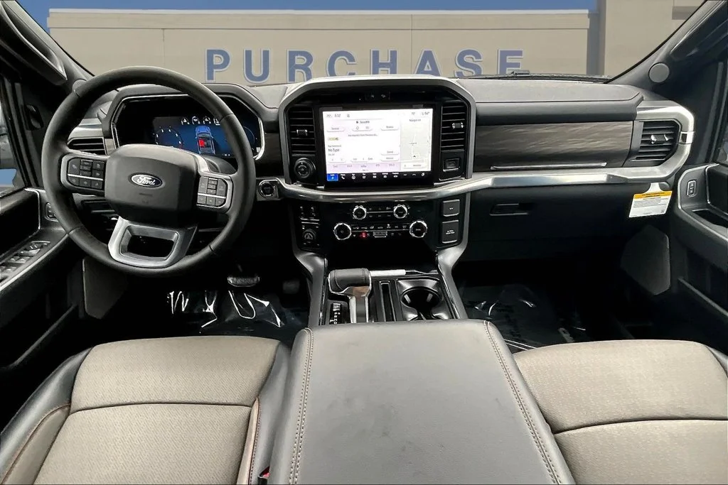 New 2026 Iconic Silver Metallic Ford Lariat® image 5